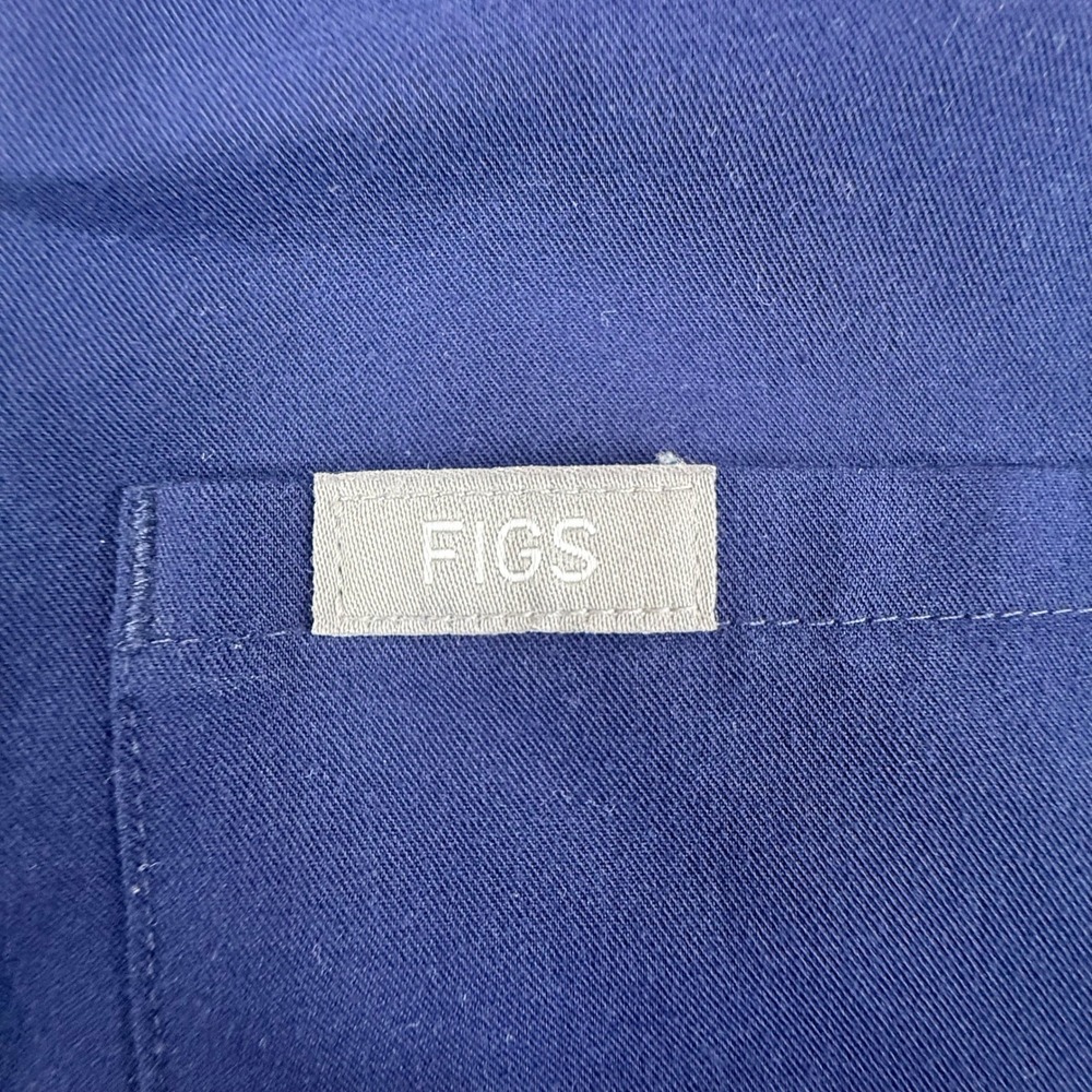 FIGS Scrub Top Women M Navy Blue Technical Collection V-Neck Short Sleeve Pocket - Picture 4 of 9